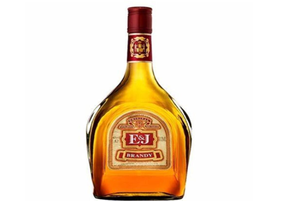 E&J BRANDY 1X70CL - Image 1
